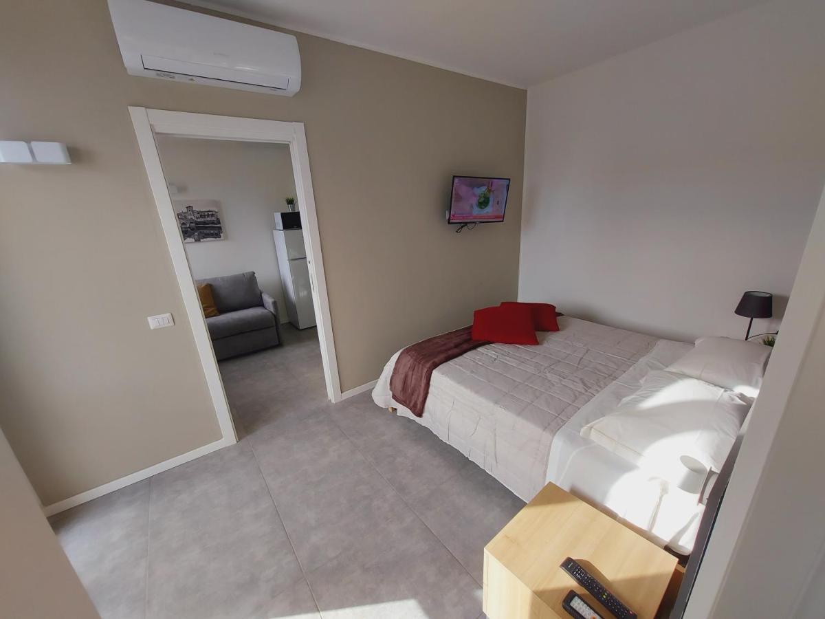 Residenza Delizia Camere & Appartamenti "Residenze Del Cuore" Verona Eksteriør bilde