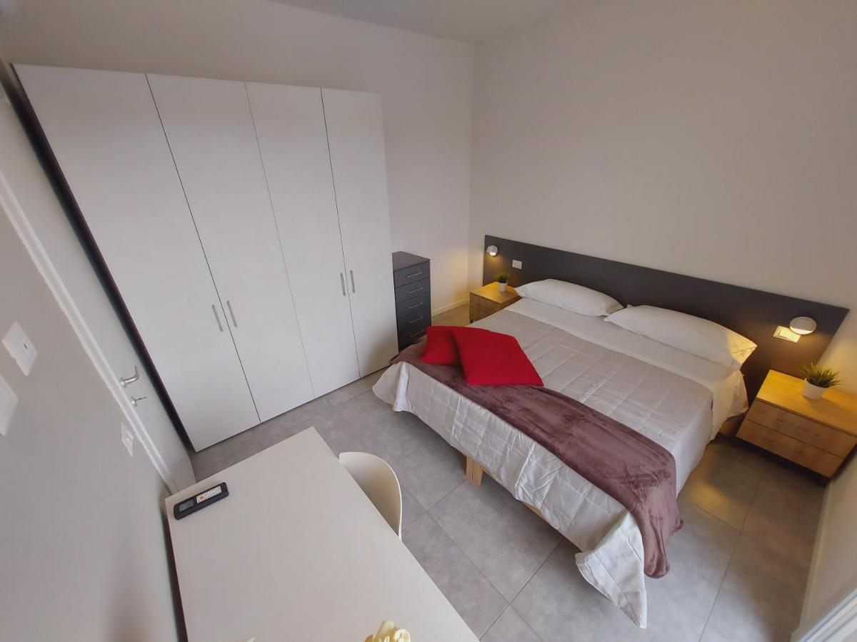 Residenza Delizia Camere & Appartamenti "Residenze Del Cuore" Verona Eksteriør bilde