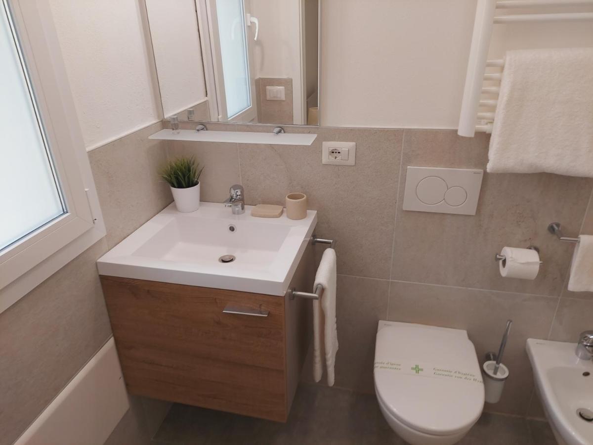 Residenza Delizia Camere & Appartamenti "Residenze Del Cuore" Verona Eksteriør bilde